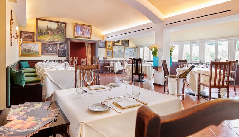 Imagen del bar/restaurante del Relais and Chateaux Hotel Hohenhaus. Foto 9