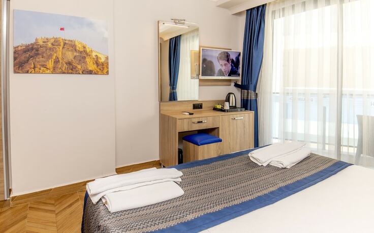 Imagen general del Relax Beach Hotel - All Inclusive. Foto 8