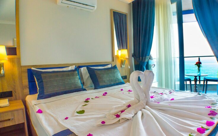 Imagen general del Relax Beach Hotel - All Inclusive. Foto 12