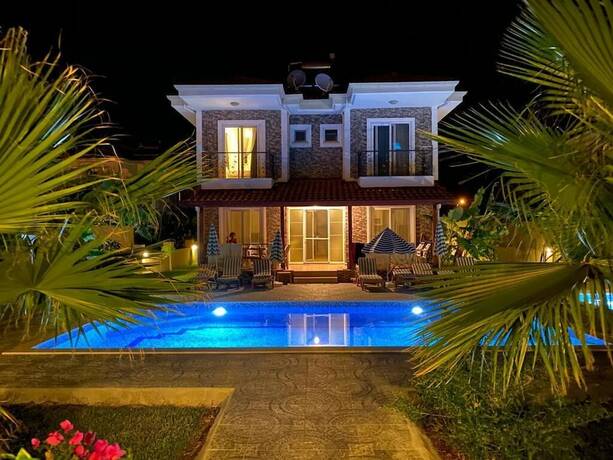 Imagen general del Remarkable 4-bed Villa Tasgin 2 Pools. Foto 10