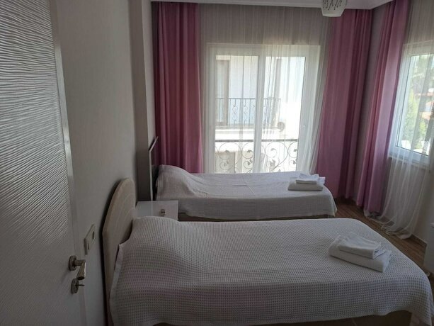Imagen general del Remarkable 4-bed Villa Tasgin 2 Pools. Foto 12