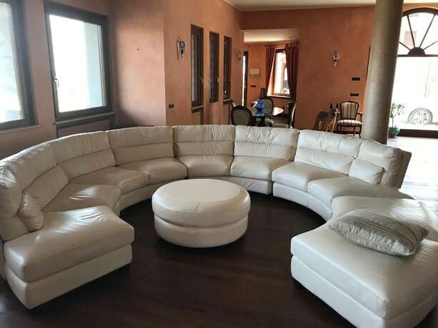 Imagen general del Remarkable 5-bedrooms Villa in Cerrione With Land. Foto 4