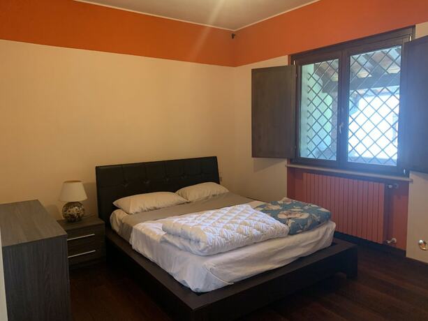 Imagen general del Remarkable 5-bedrooms Villa in Cerrione With Land. Foto 5