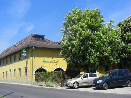 Imagen general del Remserhof. Foto 1