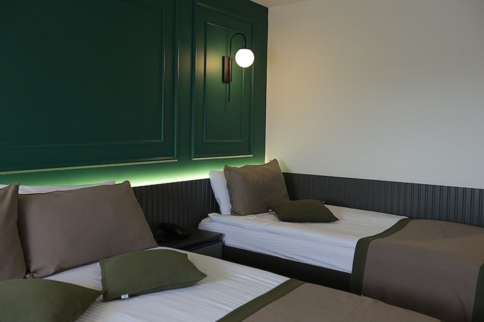 Imagen de la habitación del Ren Business Hotel. Foto 8