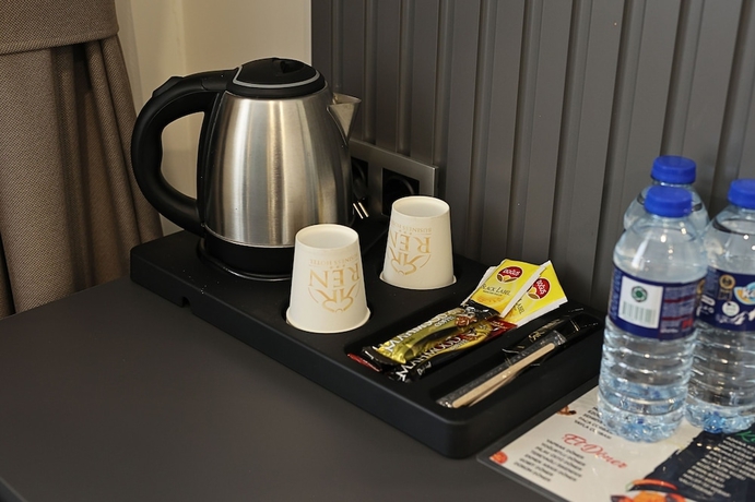 Imagen de la habitación del Ren Business Hotel. Foto 9