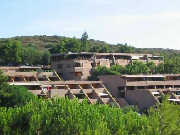 Imagen general del Rena Bianca Cugnana Verde Residence. Foto 3
