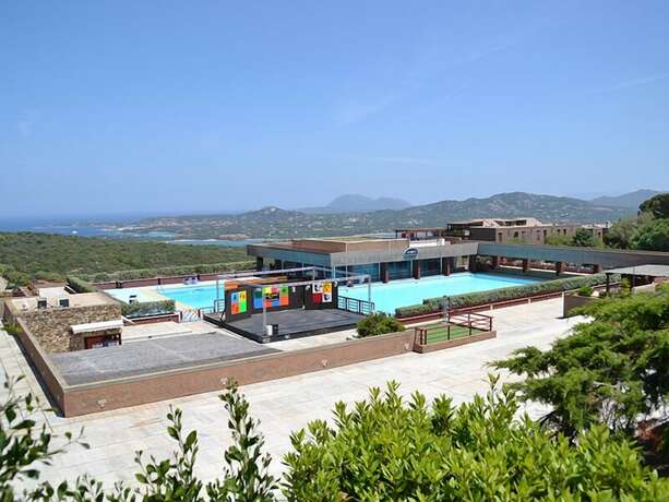 Imagen general del Rena Bianca Cugnana Verde Residence. Foto 16