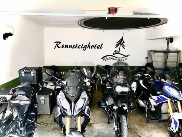 Imagen de los interiores del Rennsteighotel Gr&uuml;ner Baum. Foto 18
