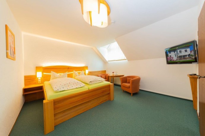Imagen de la habitación del Rennsteighotel Gr&uuml;ner Baum. Foto 13