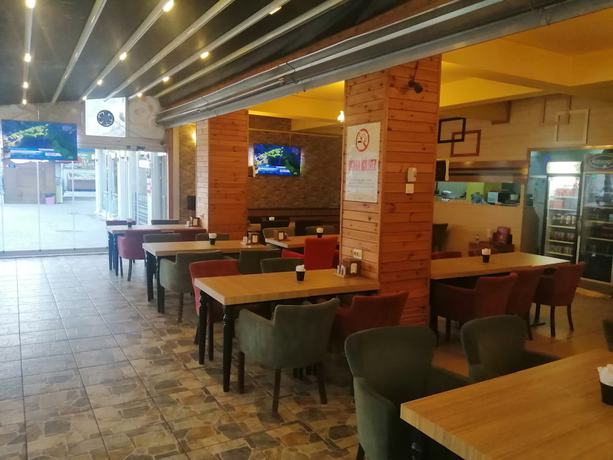 Imagen del bar/restaurante del Rental Suit. Foto 5
