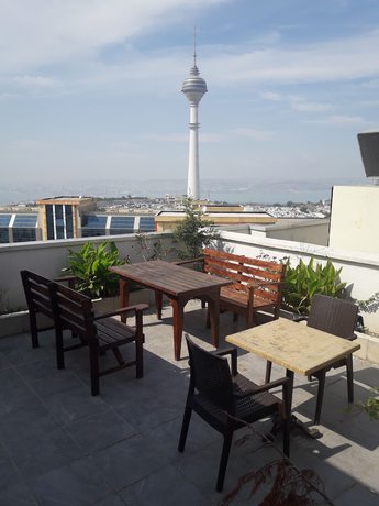 Imagen de los interiores del Rental Suit. Foto 16