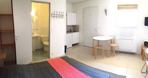 Imagen de la habitación del Residella Apparthotel. Foto 4