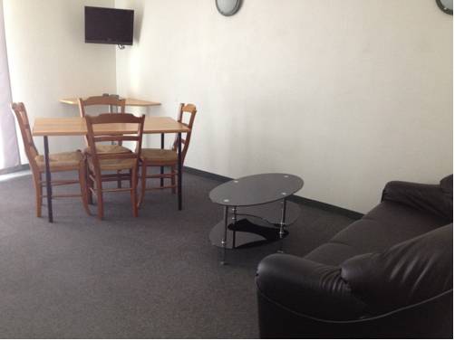 Imagen de la habitación del Residella Apparthotel. Foto 14