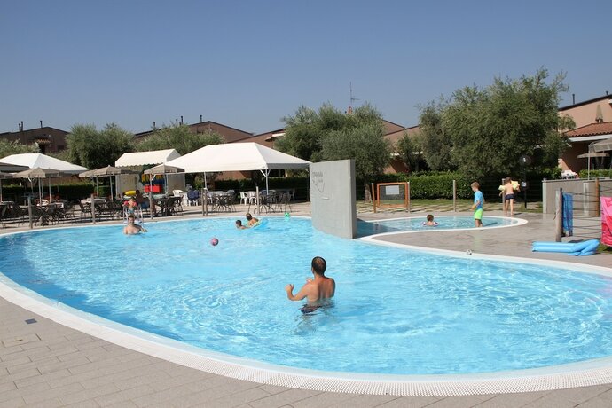 Imagen general del Residence Barbara, Moniga del Garda. Foto 3