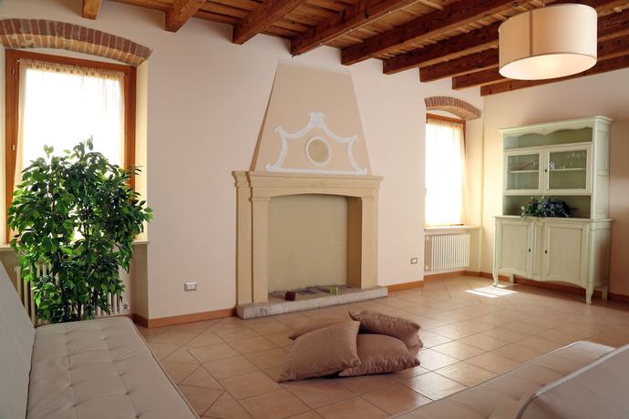 Imagen de la habitación del Residence Borgo Mondragon. Foto 18