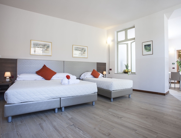 Imagen de la habitación del Residence Caff&egrave; Savona. Foto 11
