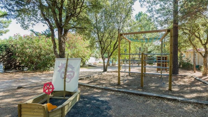 Imagen de los exteriores del Residence Campo Di Mare. Foto 11