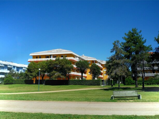 Imagen general del Residence Carina. Foto 3