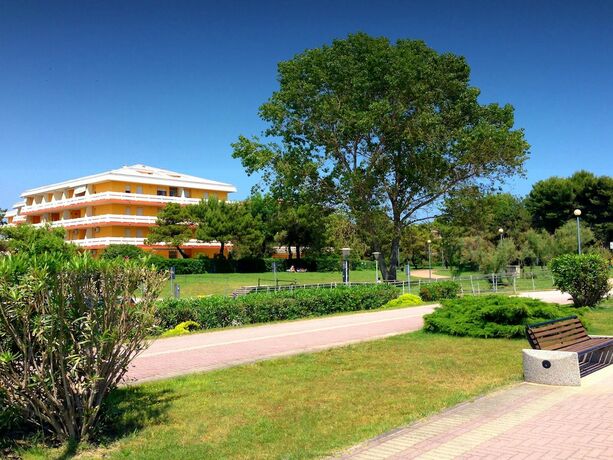 Imagen general del Residence Carina. Foto 4