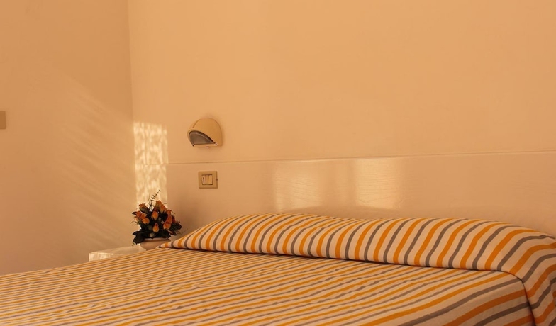 Imagen de la habitación del Residence Club Azzurro. Foto 3