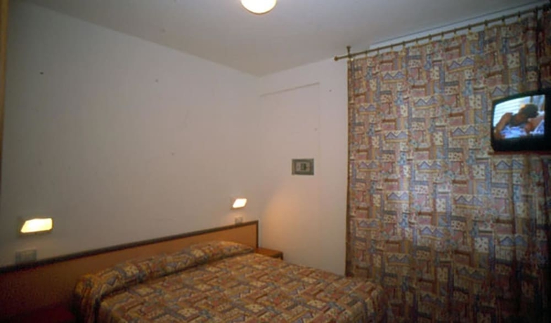 Imagen de la habitación del Residence Club Azzurro. Foto 5