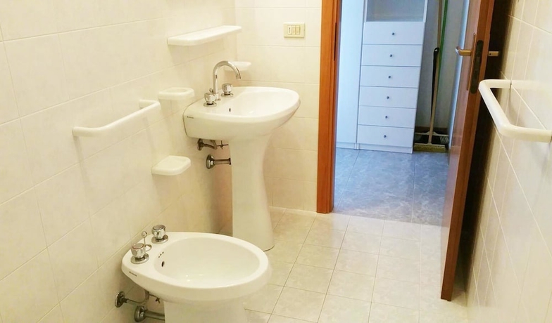 Imagen de la habitación del Residence Club Azzurro. Foto 19