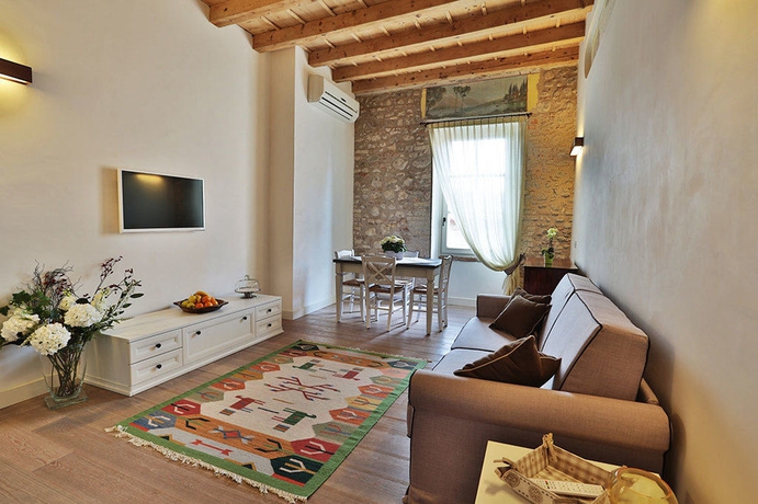 Imagen de los interiores del Residence Corte San Carlo. Foto 10