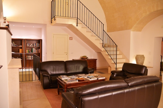 Imagen de los interiores del Residence Del Casalnuovo. Foto 17