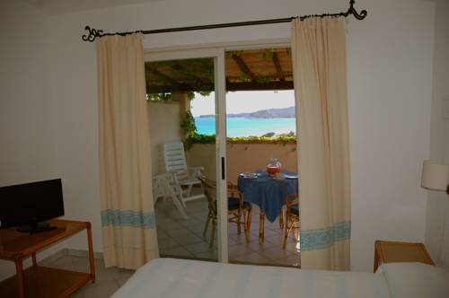Imagen de la habitación del Residence Fenicia. Foto 4