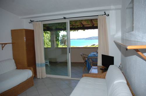 Imagen de la habitación del Residence Fenicia. Foto 11