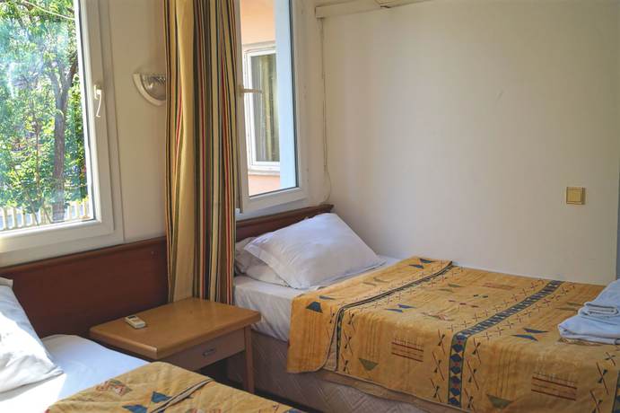 Imagen de la habitación del Residence Garden Hotel. Foto 5