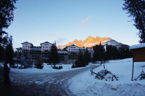 Imagen general del Residence Grand Hotel Carezza. Foto 13