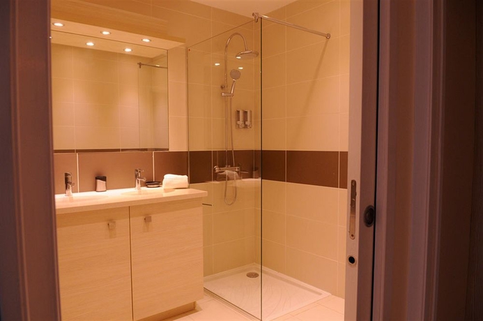 Imagen de la habitación del Residence Hôteliere La Cerisaie. Foto 1