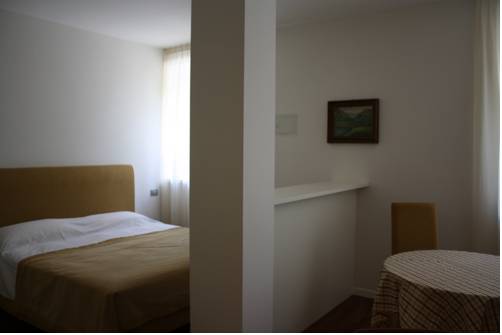 Imagen de la habitación del Residence Hotel Antico Verbano. Foto 10