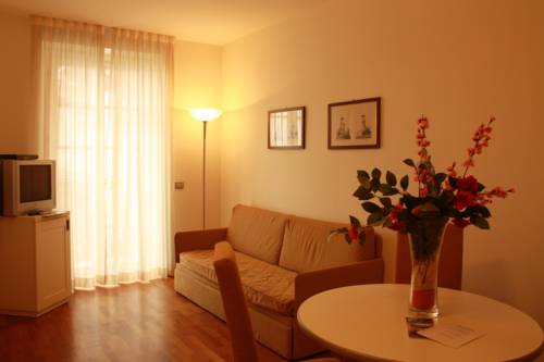 Imagen de la habitación del Residence Hotel Antico Verbano. Foto 12