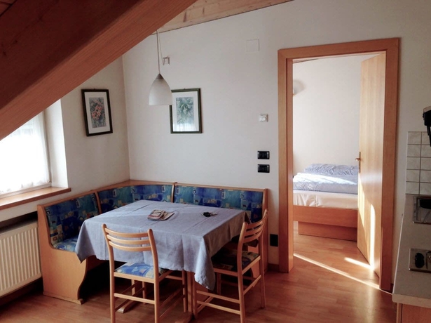 Imagen de los interiores del Residence Isarcus. Foto 17