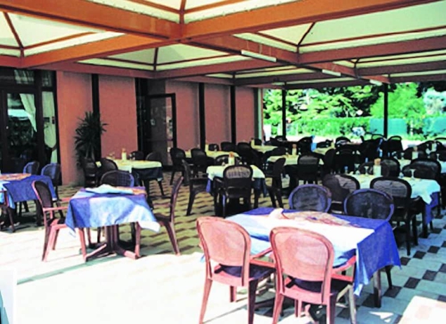 Imagen del bar/restaurante del Residence Joker. Foto 5