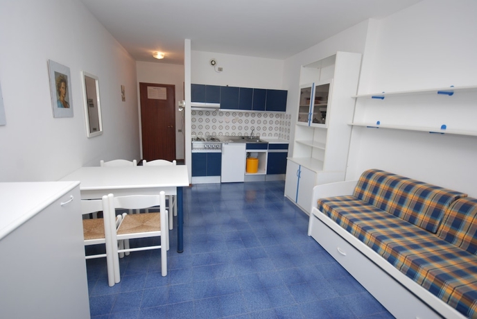Imagen de la habitación del Residence La Meridiana, Lignano Sabbiadoro. Foto 17