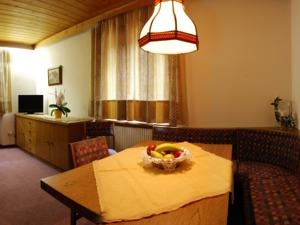 Imagen de los interiores del Residence Larciunei. Foto 3