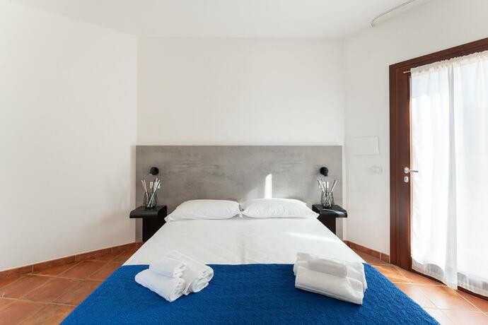 Imagen general del Residence Le Rocce Rosse. Foto 17