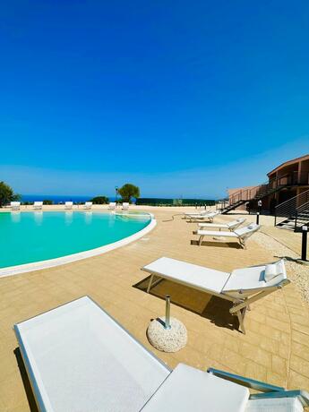 Imagen general del Residence Le Rocce Rosse. Foto 65