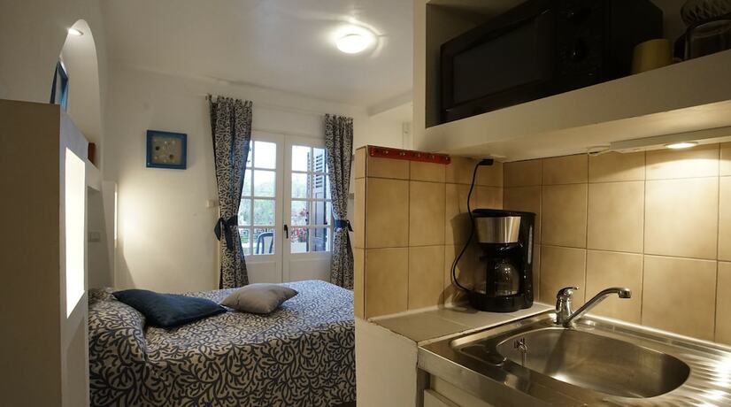 Imagen de la habitación del Residence Les Mandariniers. Foto 15
