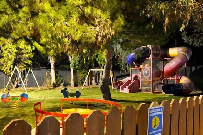 Imagen de los exteriores del Residence Makauda Beach. Foto 15