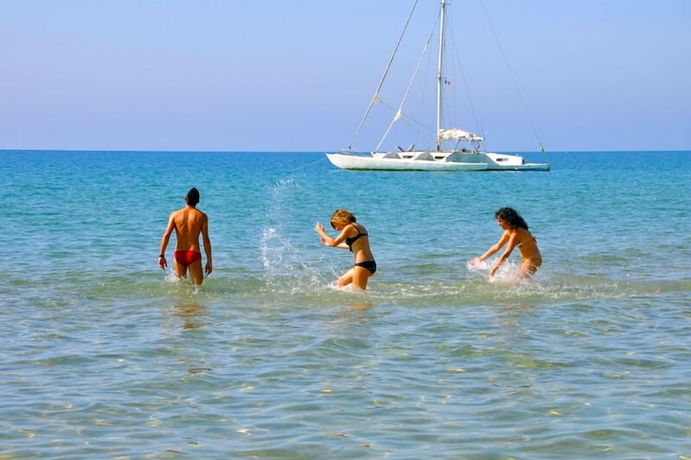 Imagen de los exteriores del Residence Makauda Beach. Foto 16