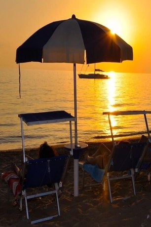 Imagen de los exteriores del Residence Makauda Beach. Foto 17