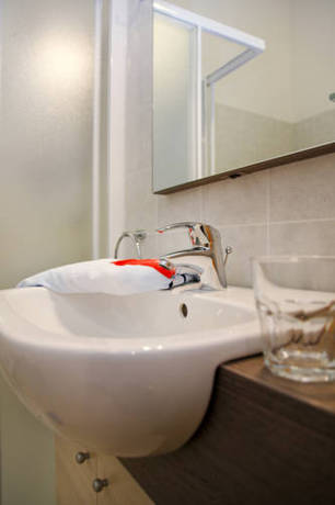 Imagen de la habitación del Residence Maroadi, Torbole Sul Garda. Foto 8