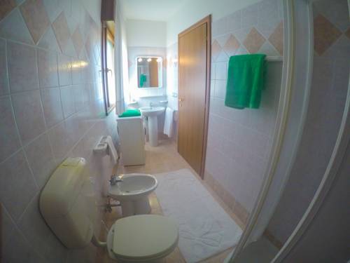 Imagen de la habitación del Residence Mediterraneo, Caorle. Foto 5
