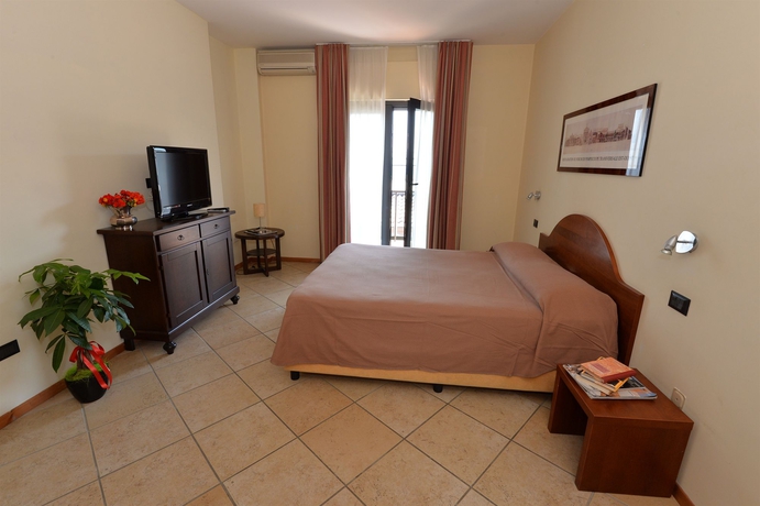 Imagen de la habitación del Residence Miramare, Pozzuoli. Foto 3