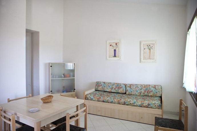 Imagen de los interiores del Residence Miriacheddu. Foto 16